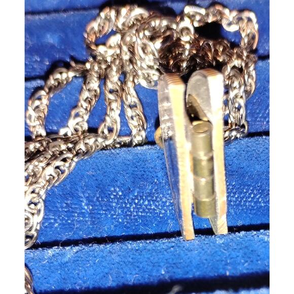 Unique Vtg Bicentennial Quarter Locket Necklace Hinged Coin Pendant 1776-1976 - Picture 4 of 5